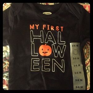 🌻First Halloween Onesie 3-6 mos 🎃 3️⃣for💲2️⃣0️⃣